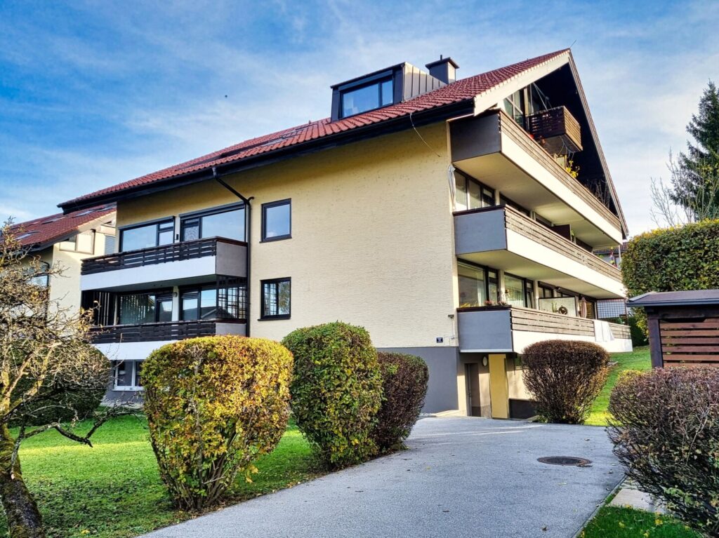 Hausansicht - West.jpg